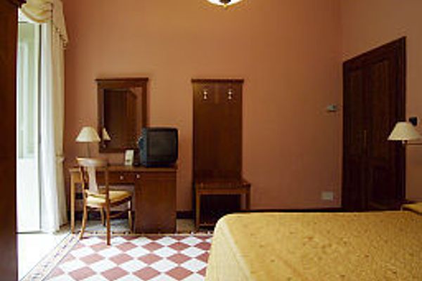 La Rondinella (Cannero Riviera)